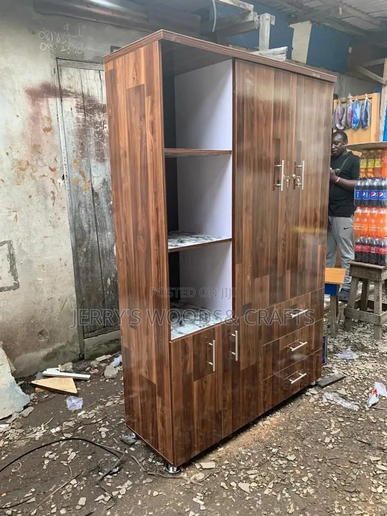 4 By 6ft Wardrobe