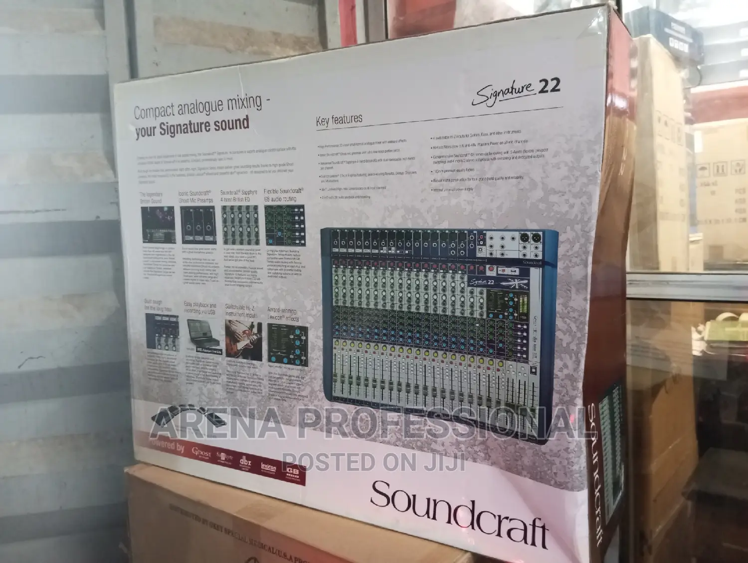Soundcraft Signature 22 Mixer