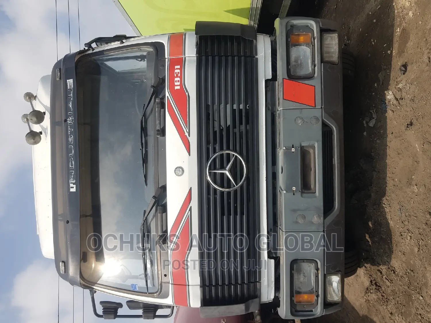 M/Benz Truck Cooling Van 1831 Model