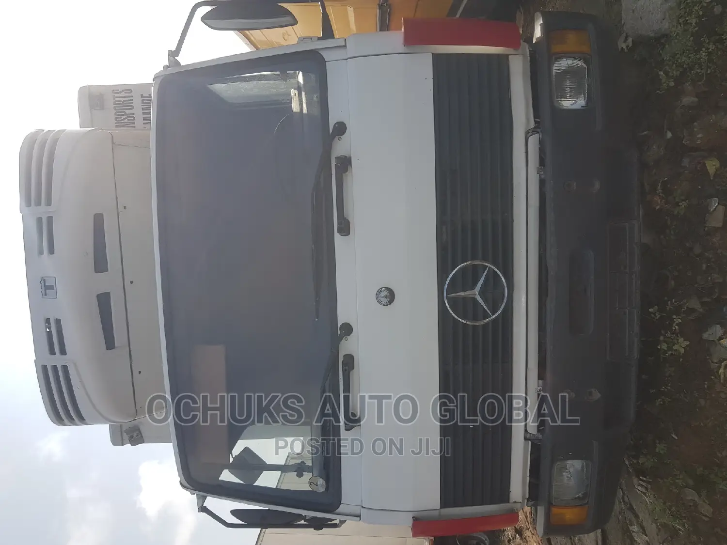M/Benz Cooling Van 814 Model