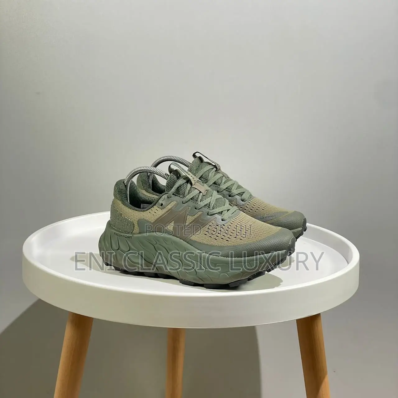 High Quality Designer Luxury Outfit New Balance Available
