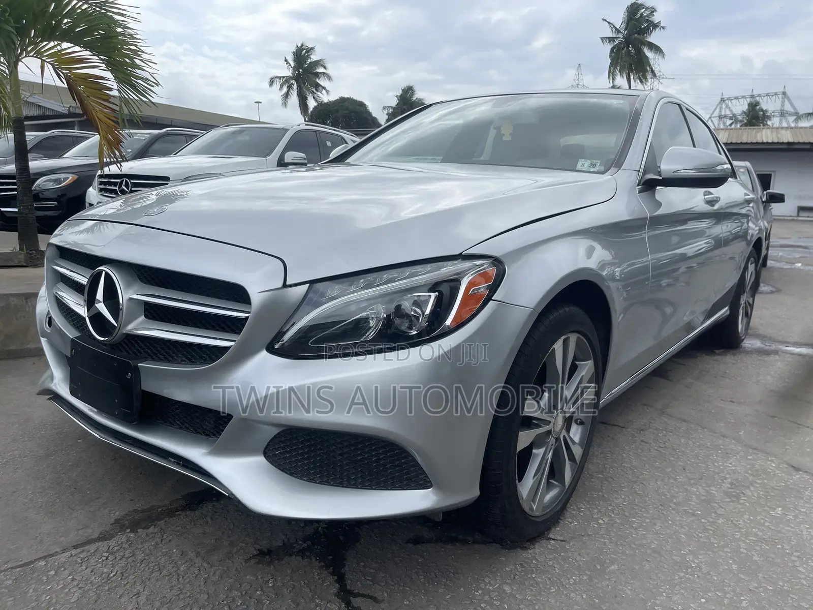 Mercedes-Benz C300 2015 Silver