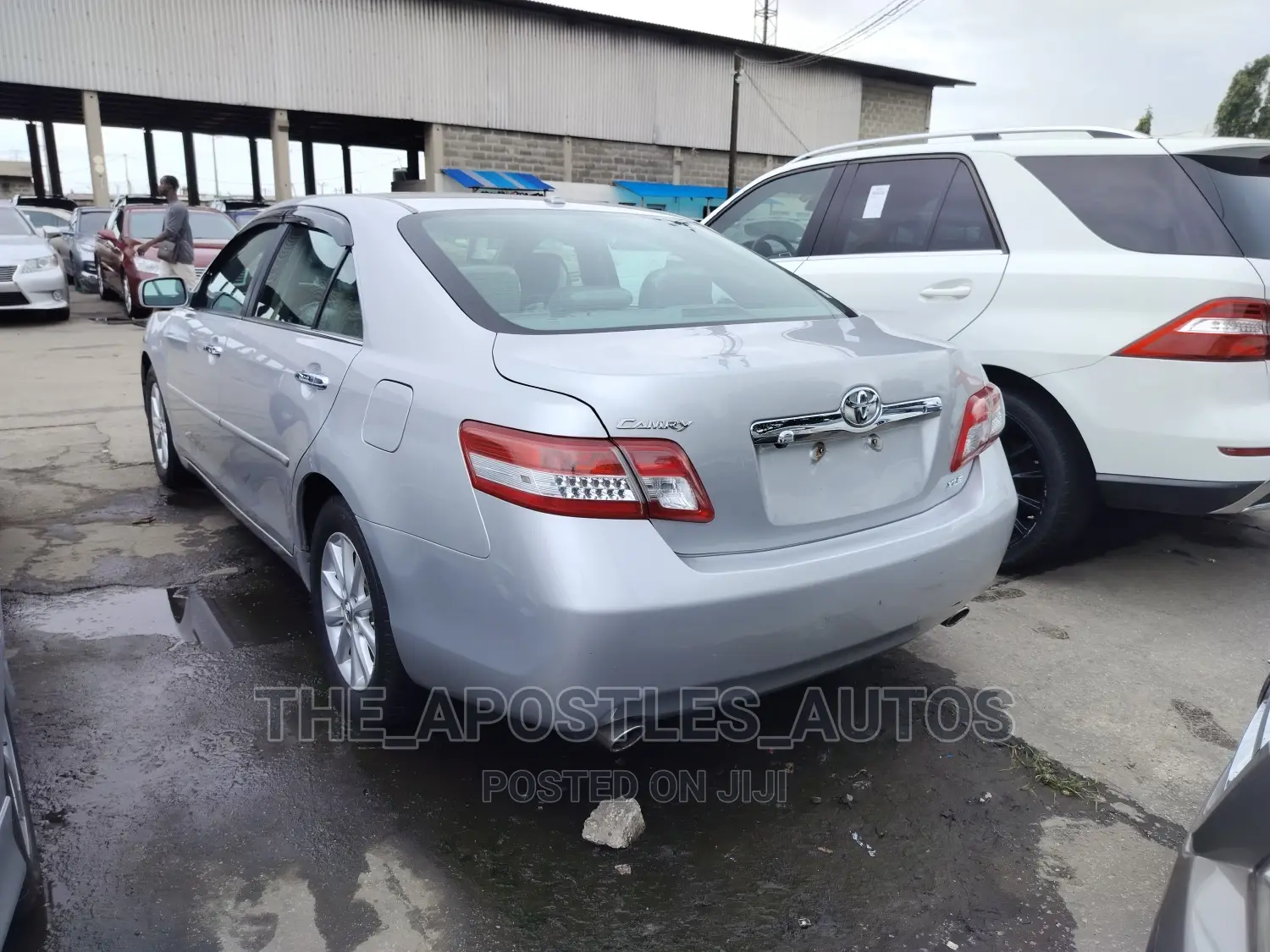 Toyota Camry 2010 Silver
