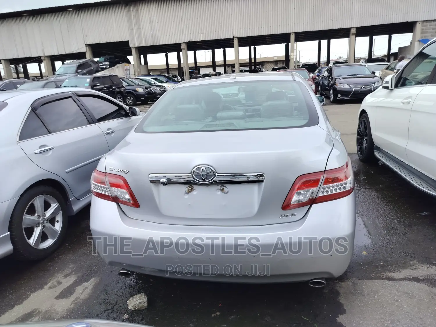 Toyota Camry 2010 Silver