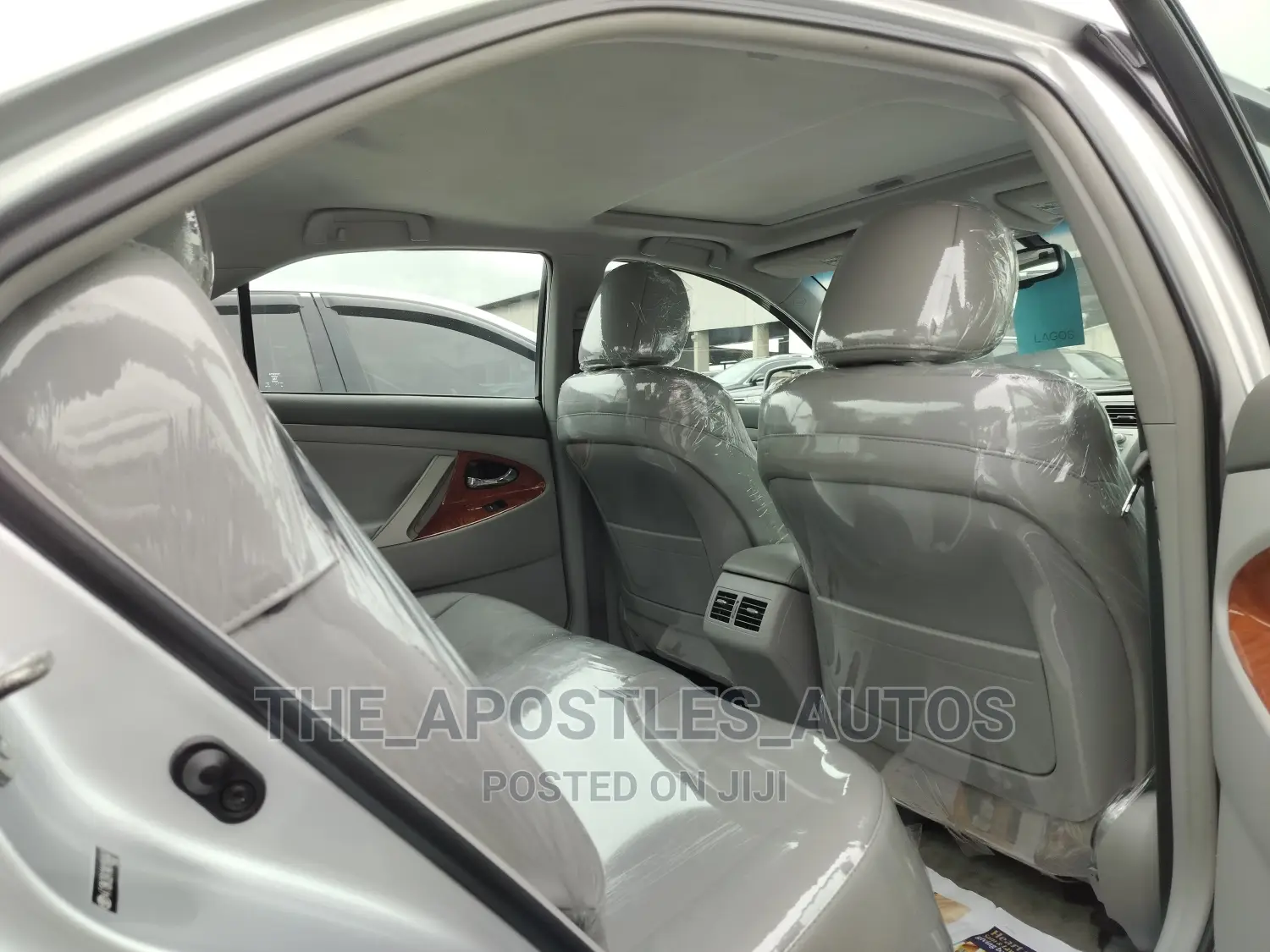 Toyota Camry 2010 Silver