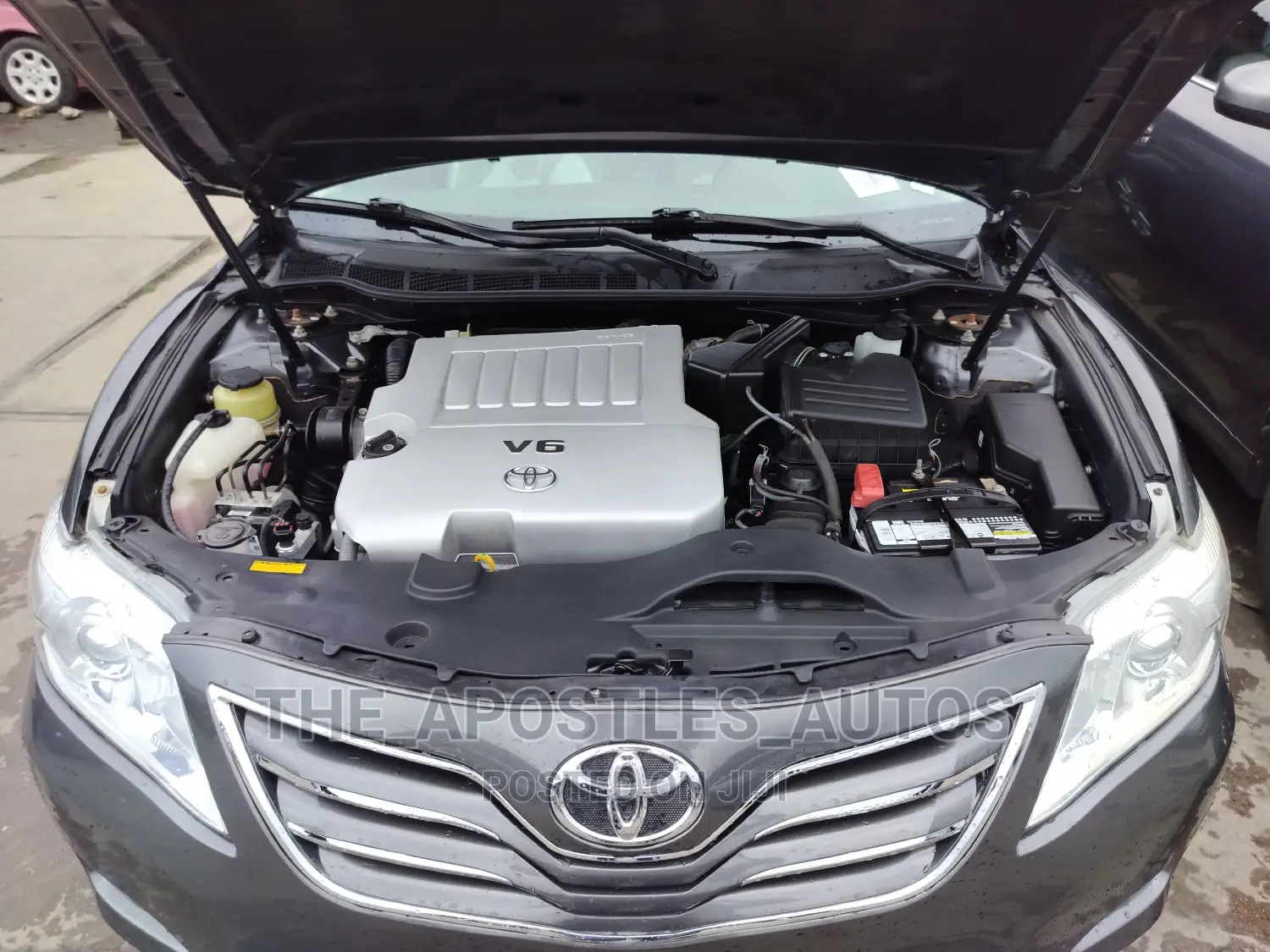 Toyota Camry 2010 Gray
