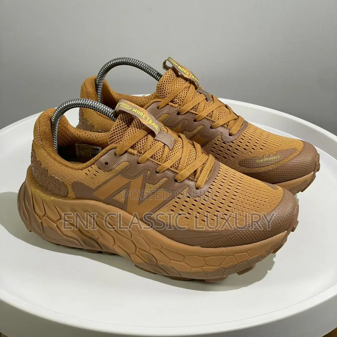 High Quality Designer Luxury Outfit New Balance Available