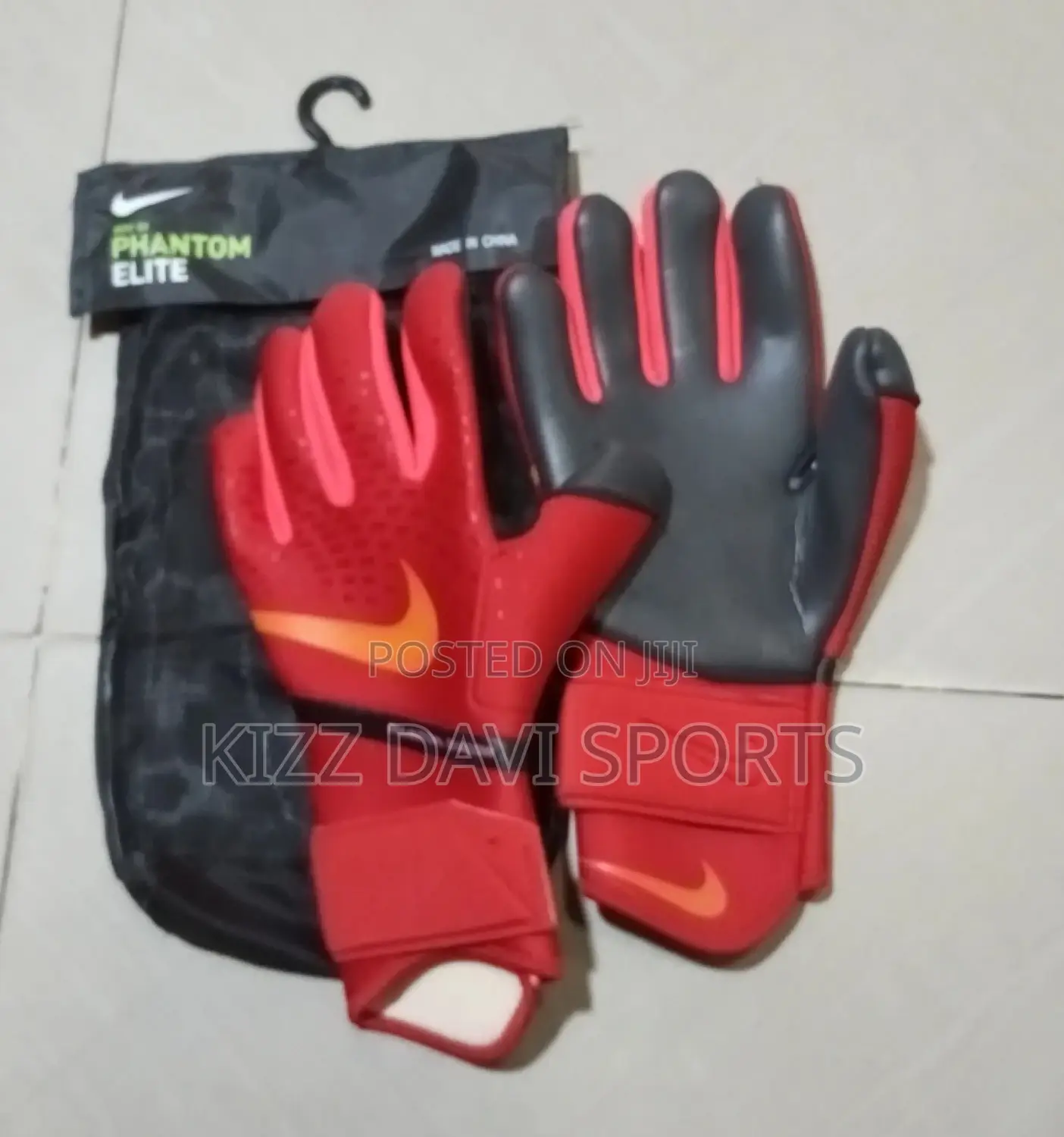 Original Goalkeeper Gloves Good Quality