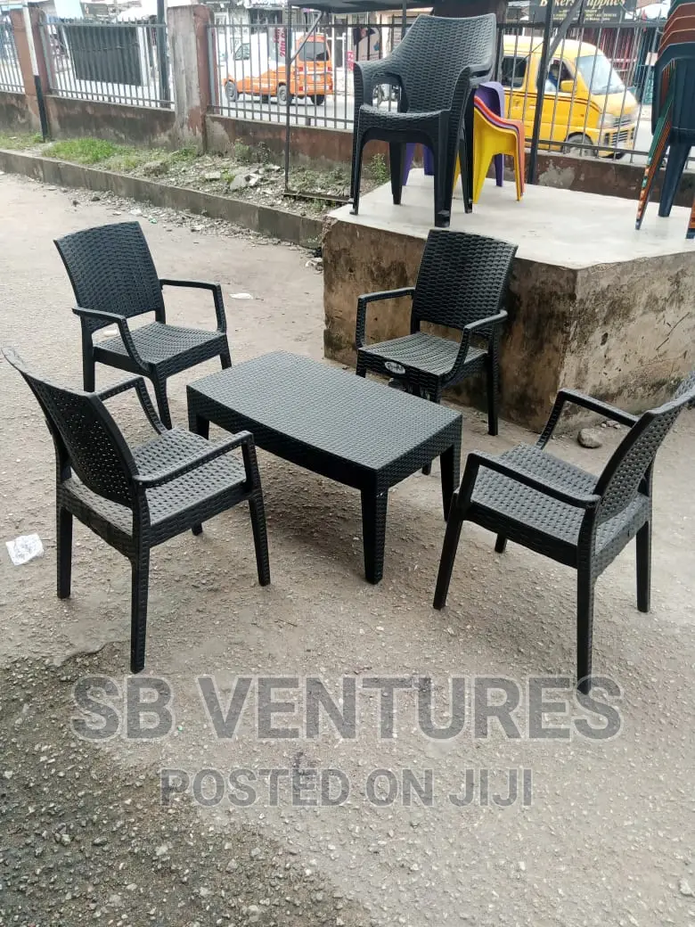 Indoor Outdoor 4 Chairs and Table Set