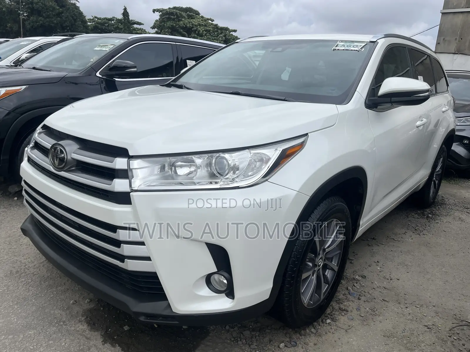 Toyota Highlander XLE 2019 White
