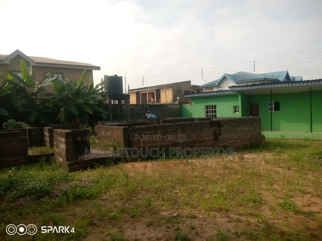3plots Together Off Lanre Bus Stop Lasu Igando