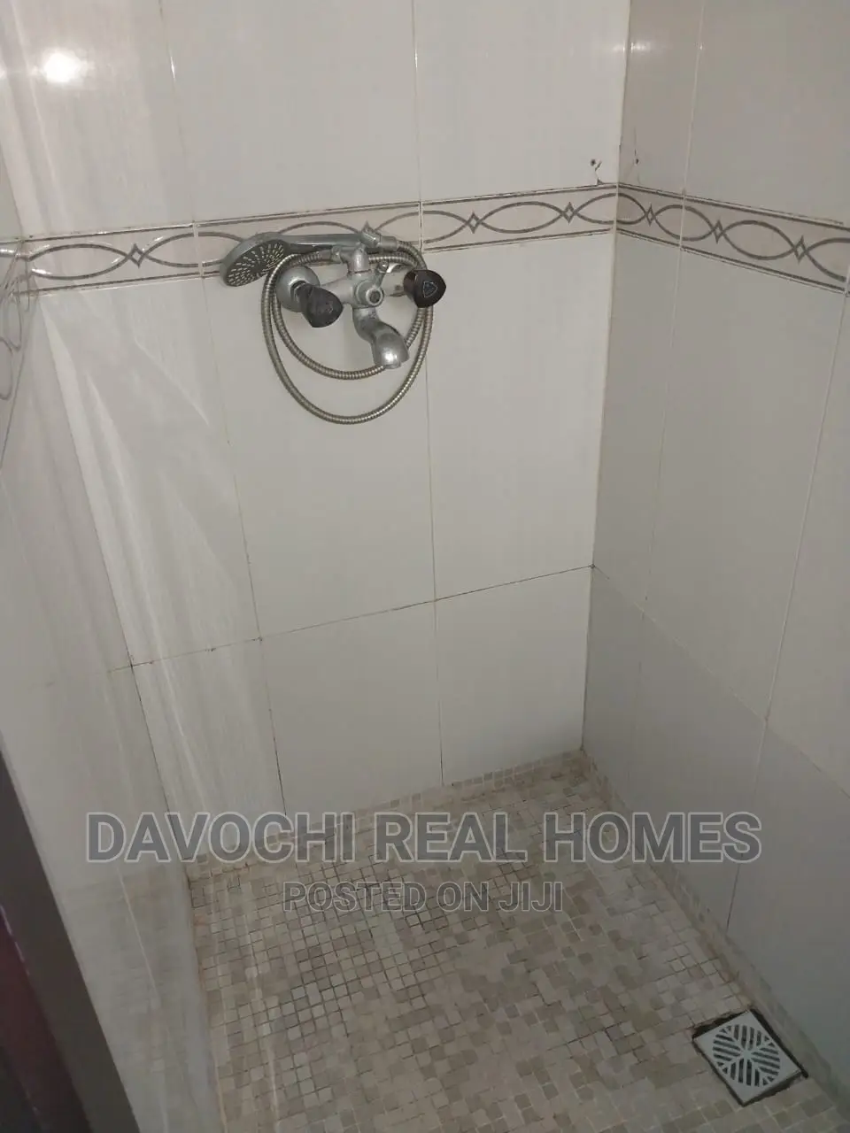 2bdrm Apartment in Ikota Villa Estate for rent