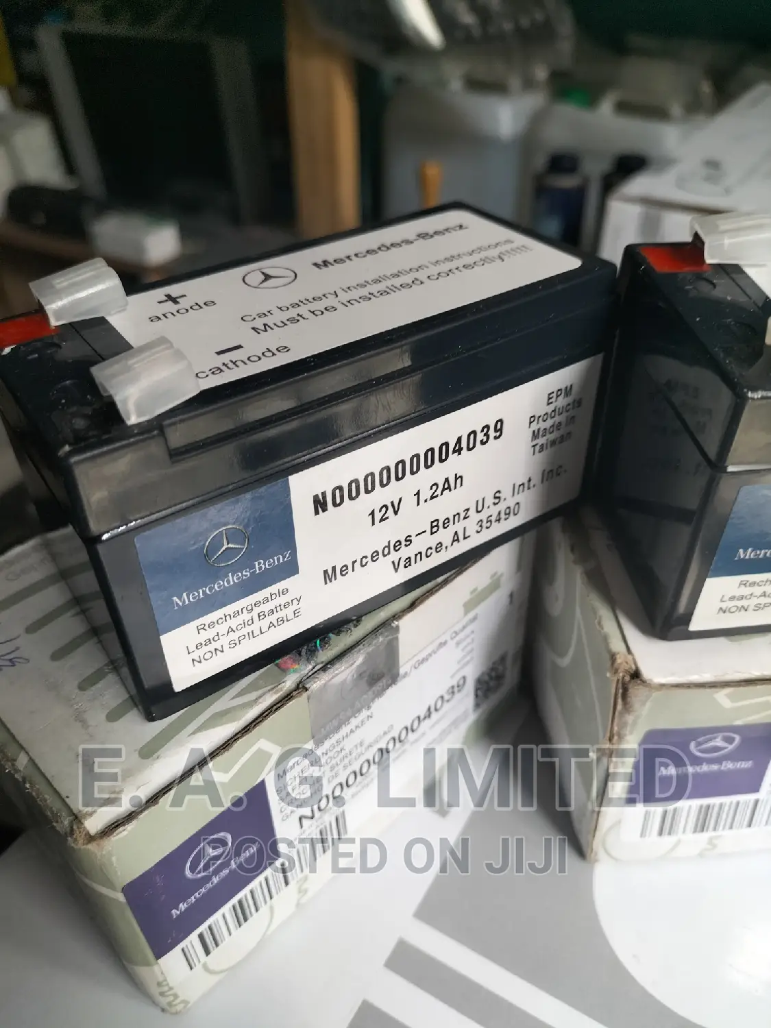 Auxillary Battery - Mercedes-benz (000000-004039)