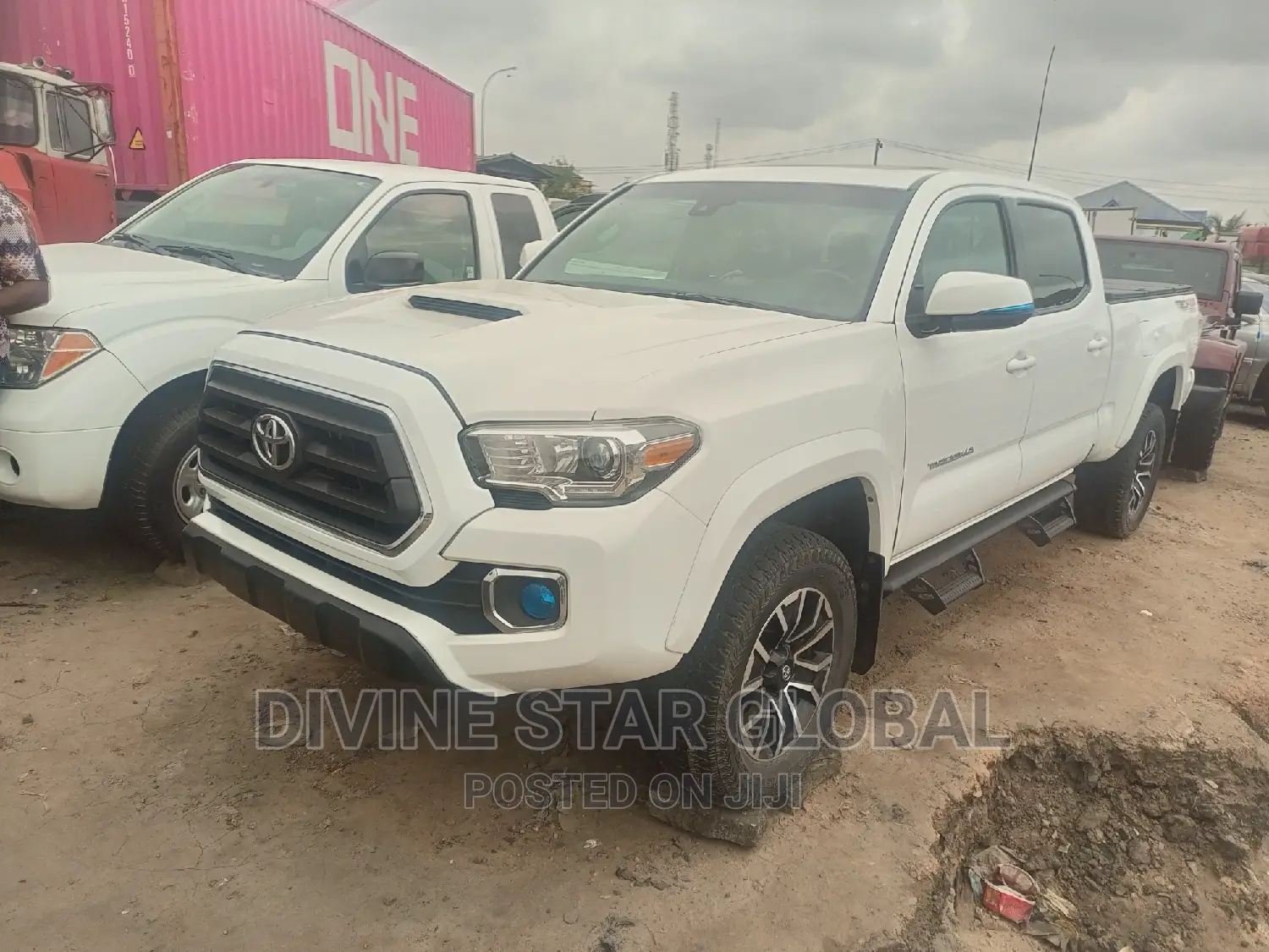 Toyota Tacoma Limited 2022 White