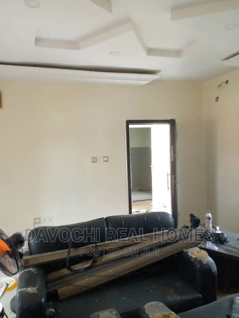 2bdrm Block of Flats in Silverland Estate, Ajah for rent