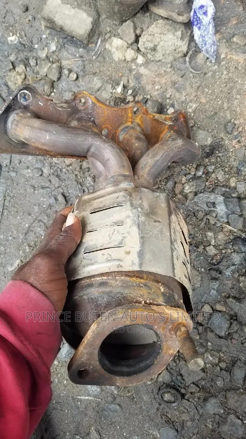 Manifold Catalyst Kia Rio 2012-16