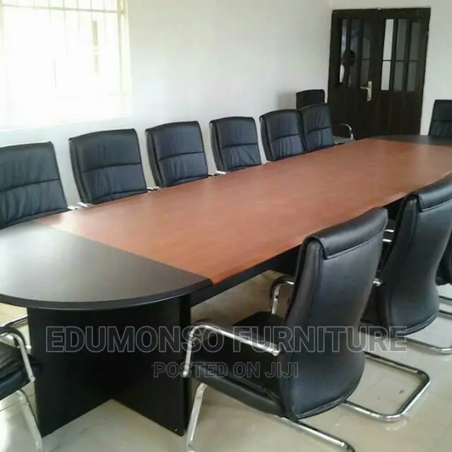 Executive 10/12 Seater's Conference Table