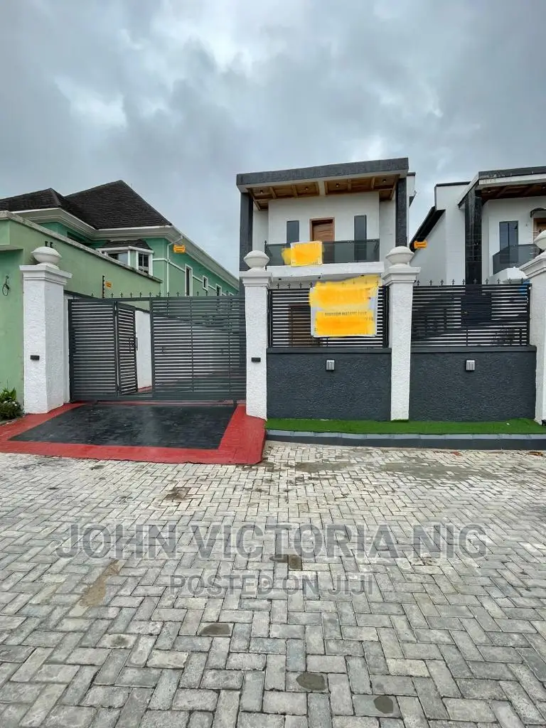5bdrm Duplex in Ajah for sale