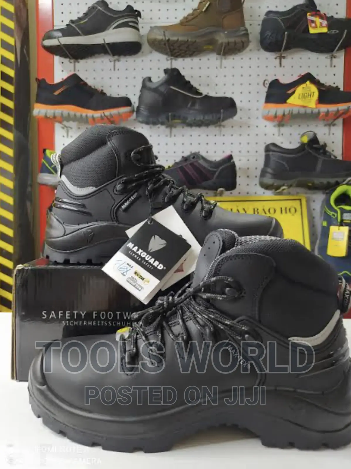 Mid-cut Safety Shoe With Heat Resistant Outsole X430 EH