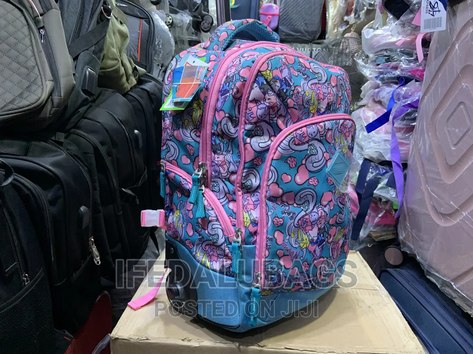 Quality Flower Pattern Stock Material Back Pack With Trolley