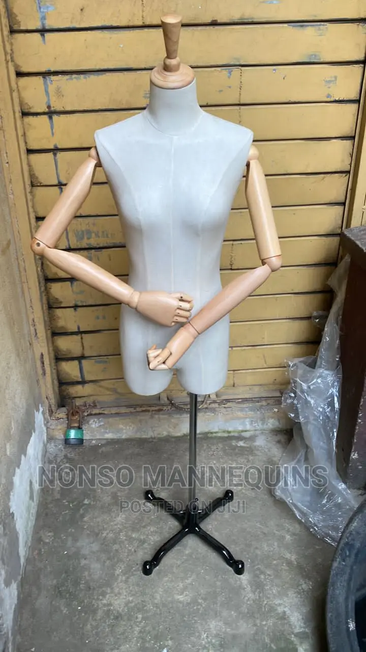 Skeleton Hands Female Dressform Dummy