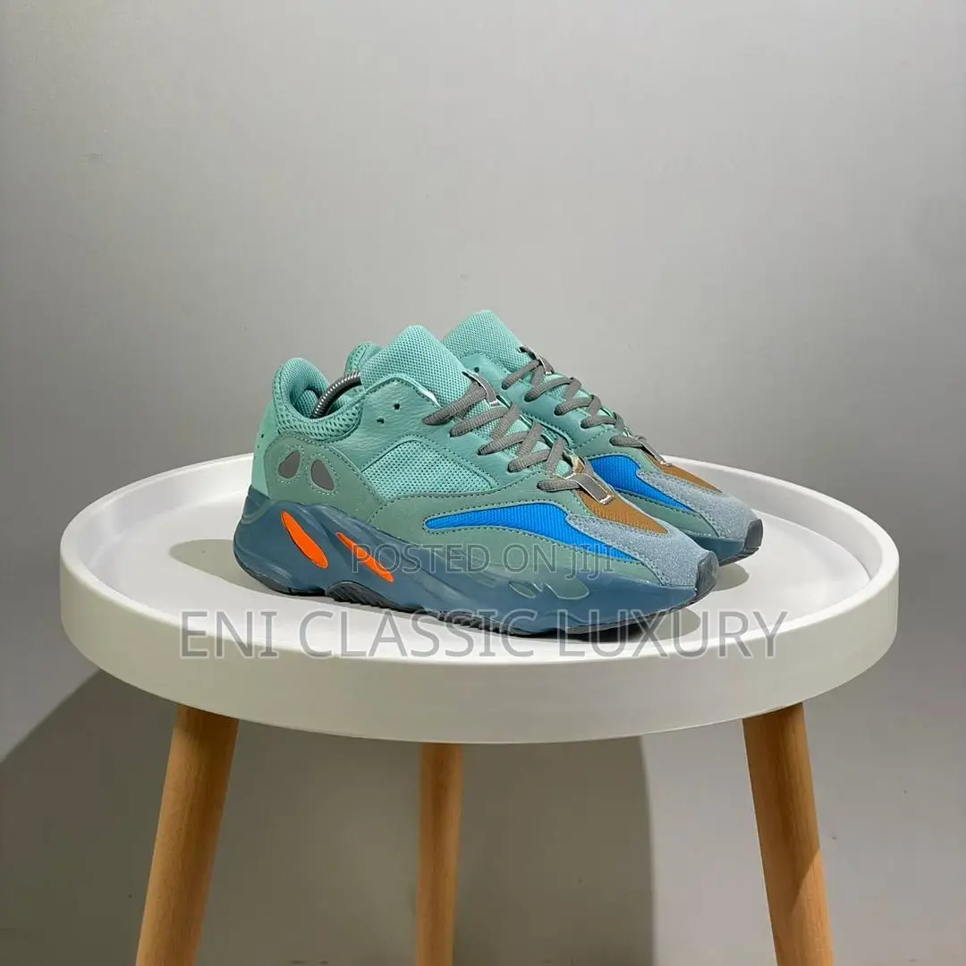 High Quality Luxury Outfit Yeezy 700 Available in Store