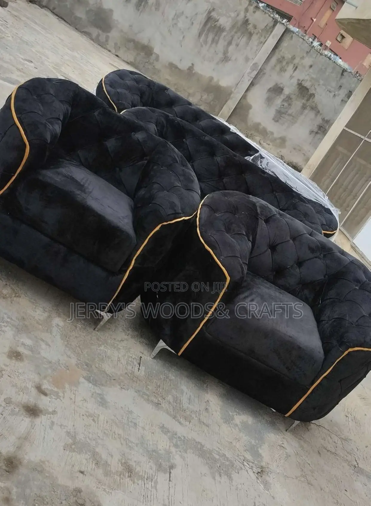 Luxury 7 Seater Living Room Fabric Made Royal Sofa Chair.