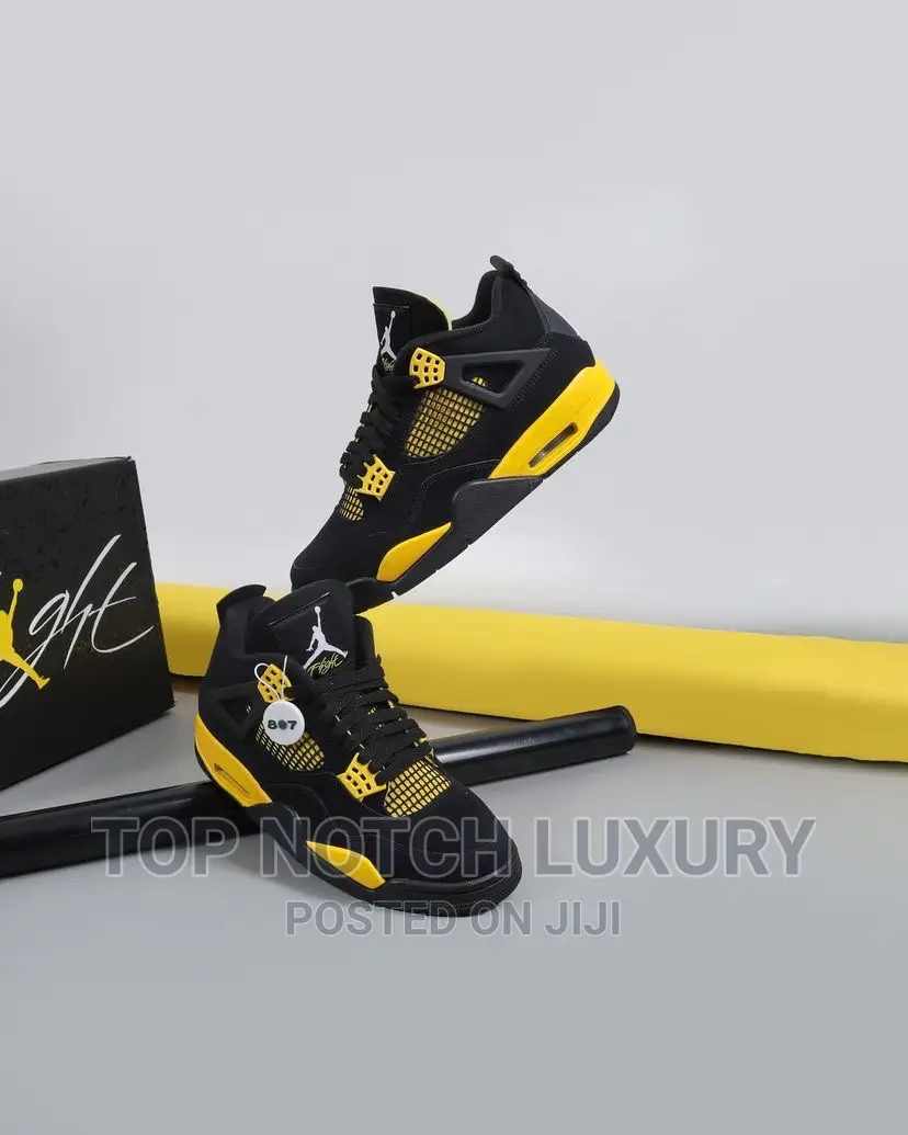 *AIR JORDAN 4 RETRO “Thunder” Black/Yellow*