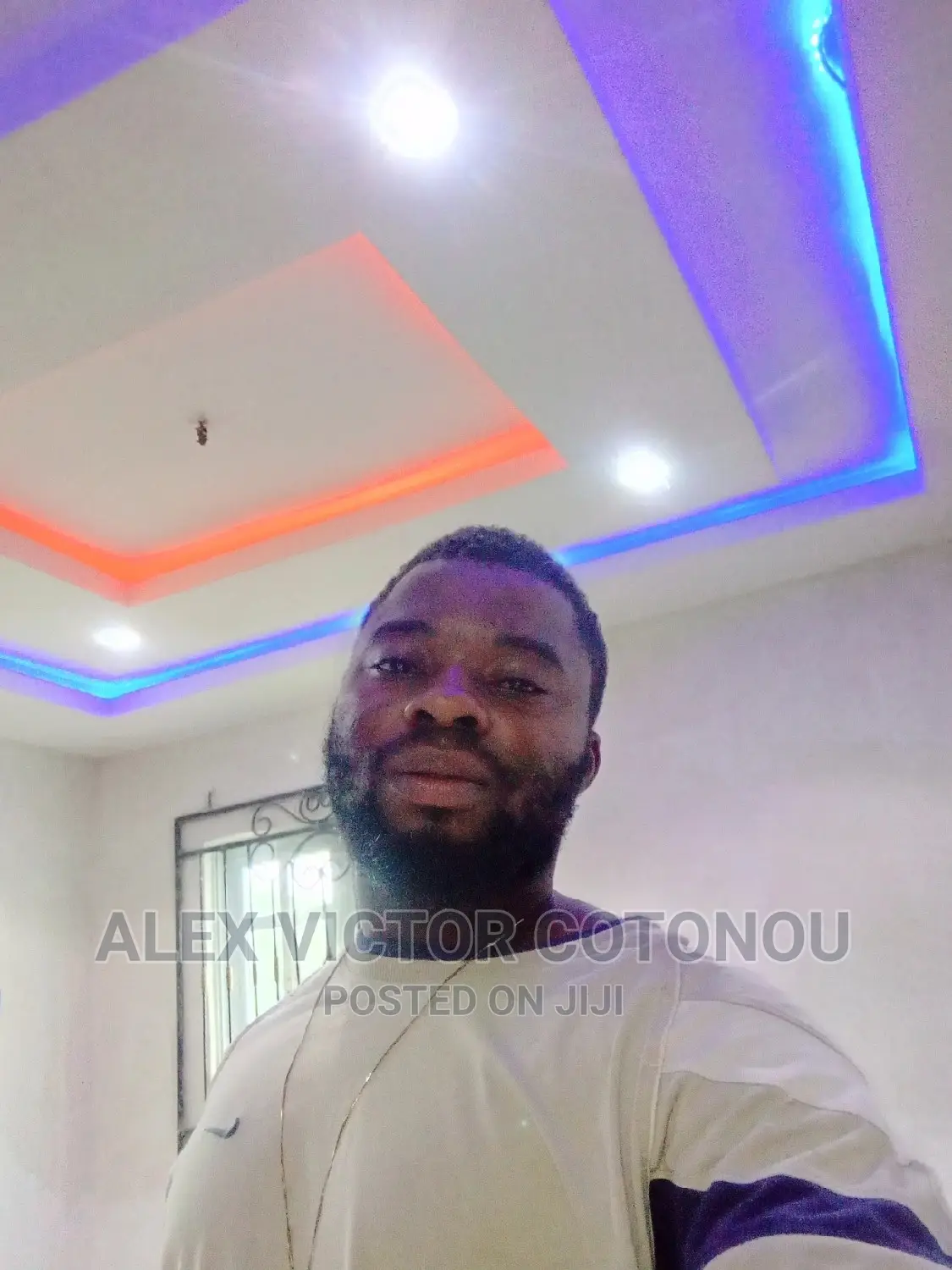 Pop Celling, Wall Screeding And Inside Decor