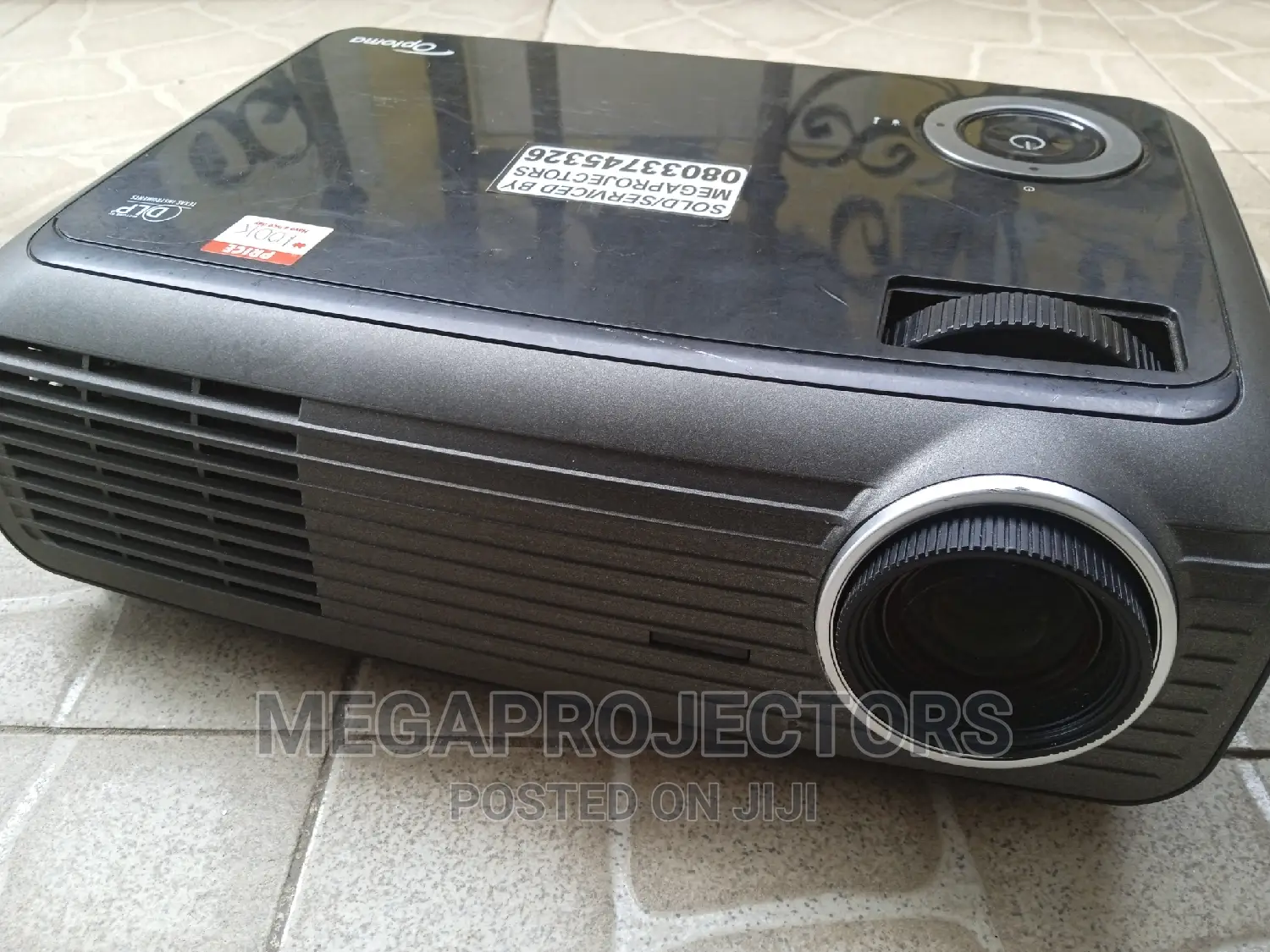 Small and Stylish Black Optoma Projector