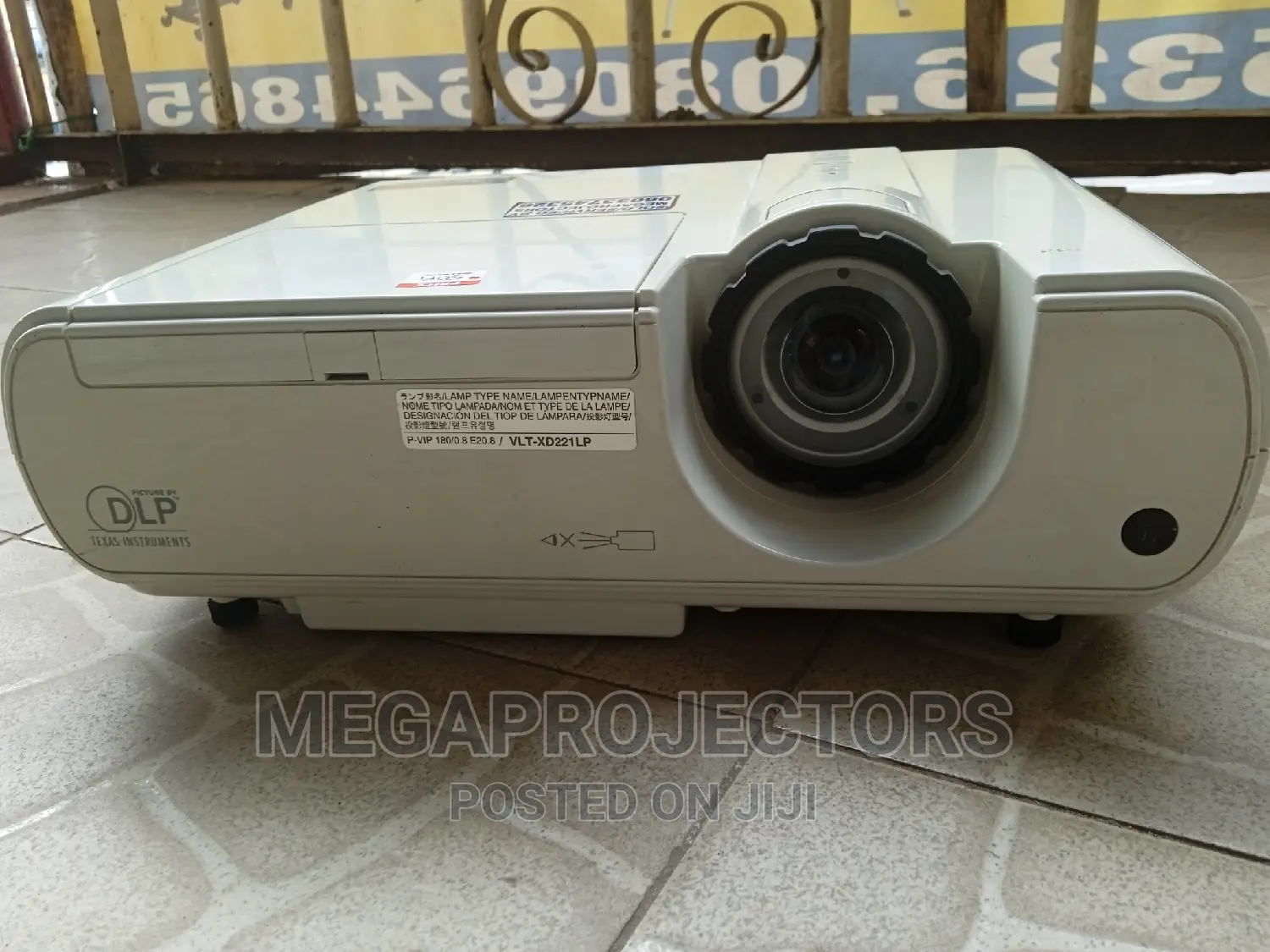 Project With the Superb Mitsubishi XD221U Projector
