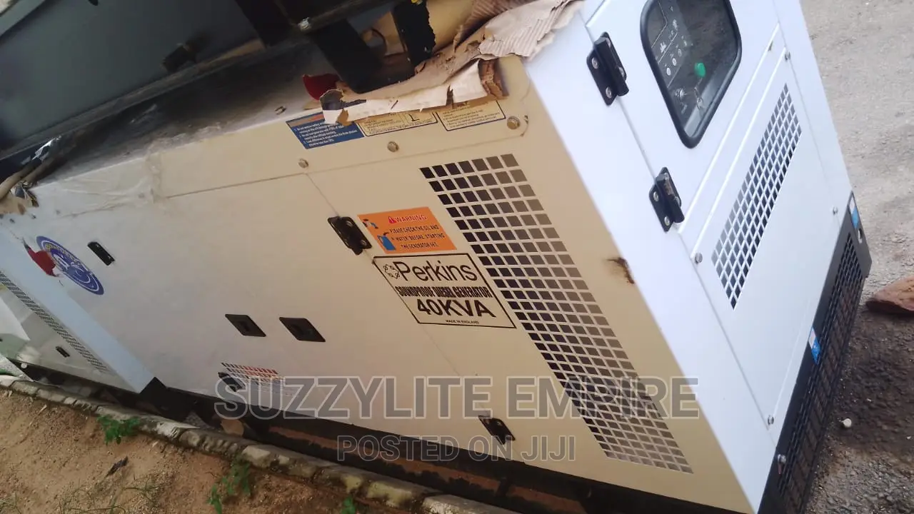 Perkins England 40kva Soundproof Diesel Generator