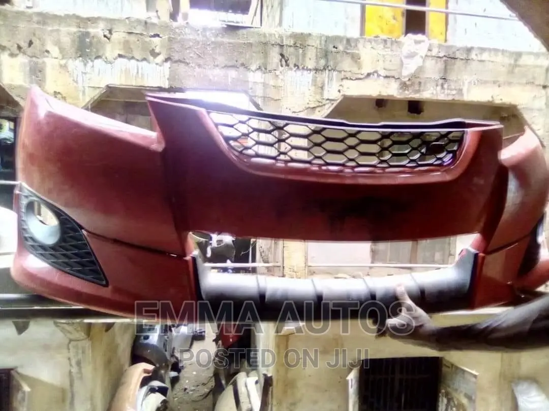FRONT Bumper Toyota Matrix 2012 Available