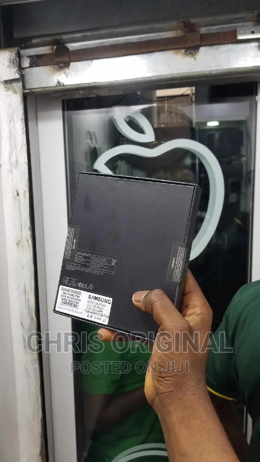 New Samsung Galaxy Z Fold4 256 GB Black