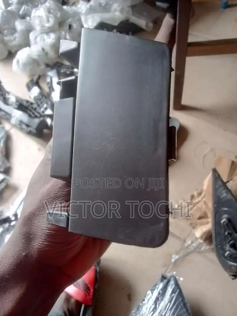 Towing Cover Lexus Rx350 2013/2015