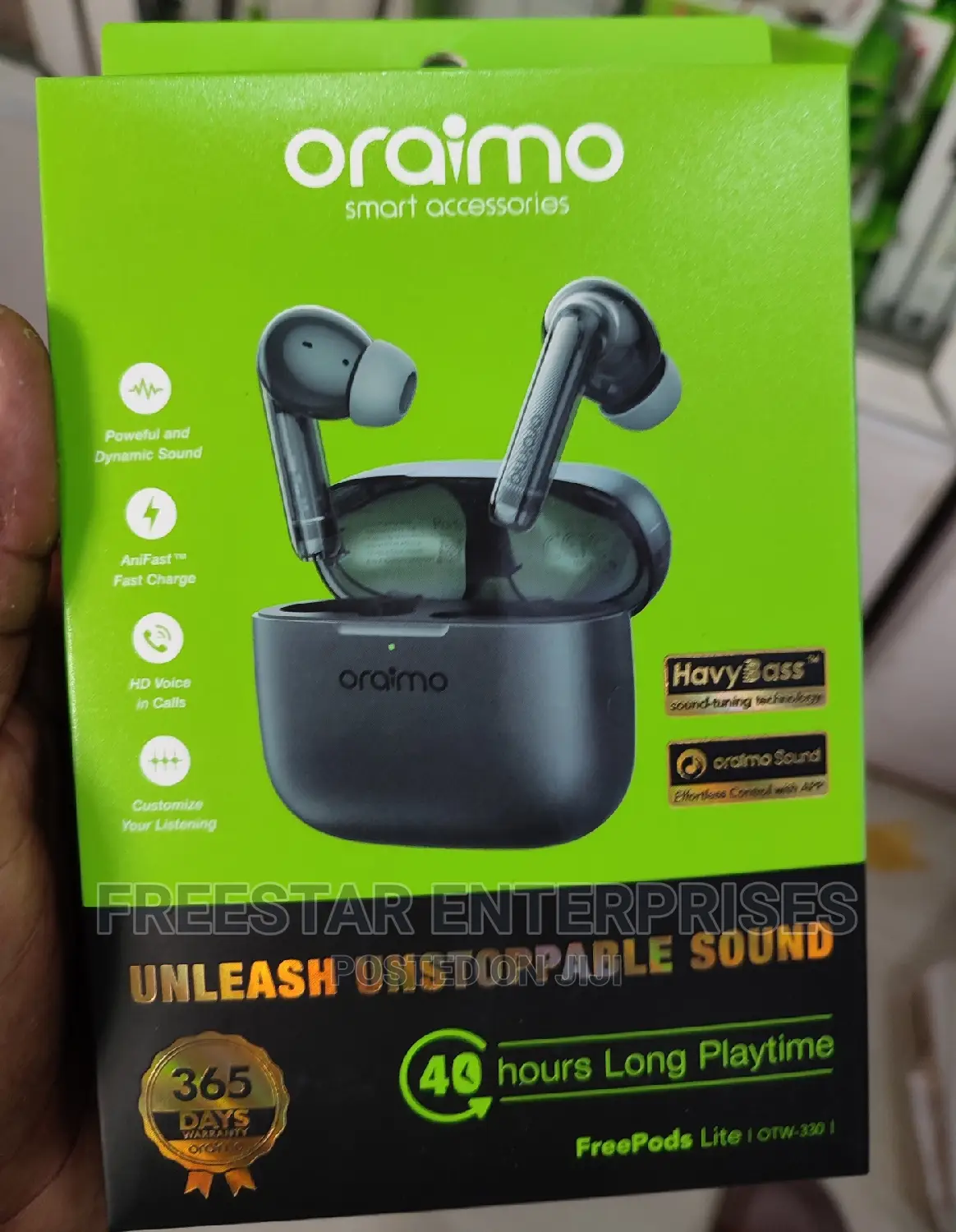 Oraimo Freepods Lite Bluetooth Earbuds.