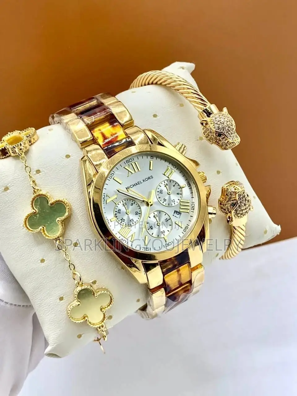 Micheal Kors Ladies Set