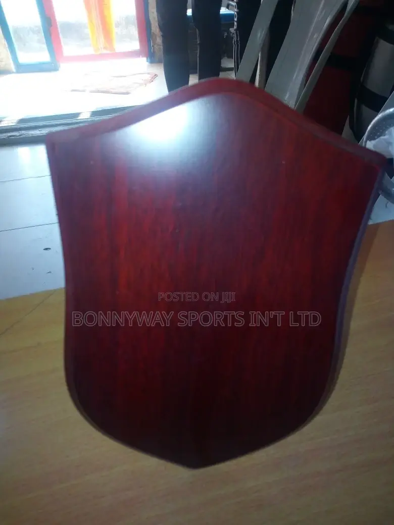 Get Ur Wooden Awards Shiled At Bonnyway Sports Ltd