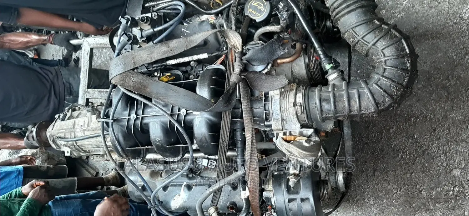 Engine of Ford Sport Trac/ Mustang 4.0L V6 2005 Model