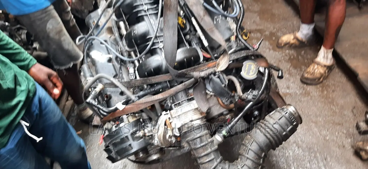 Engine of Ford Sport Trac/ Mustang 4.0L V6 2005 Model