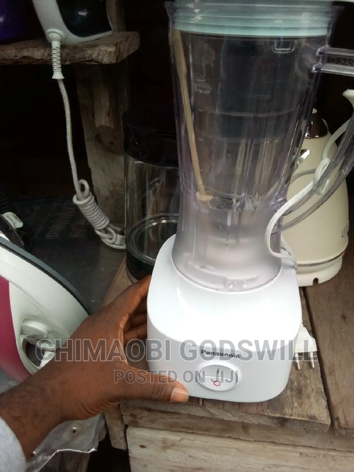 Philip Blender Tomatoes Smothie and Crayfish Smooth Blender