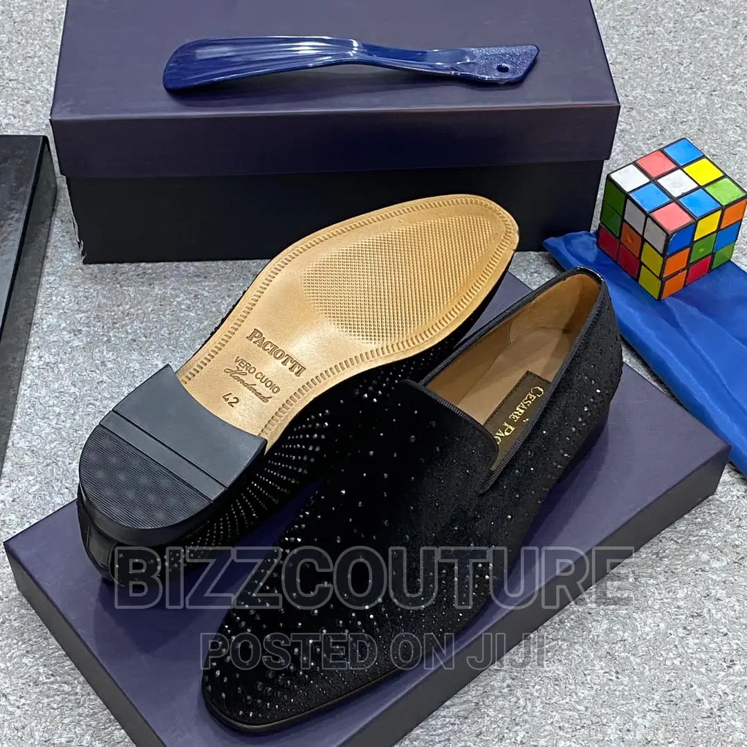 Original Italian CESARE PACIOTTI Loafers Available in Store