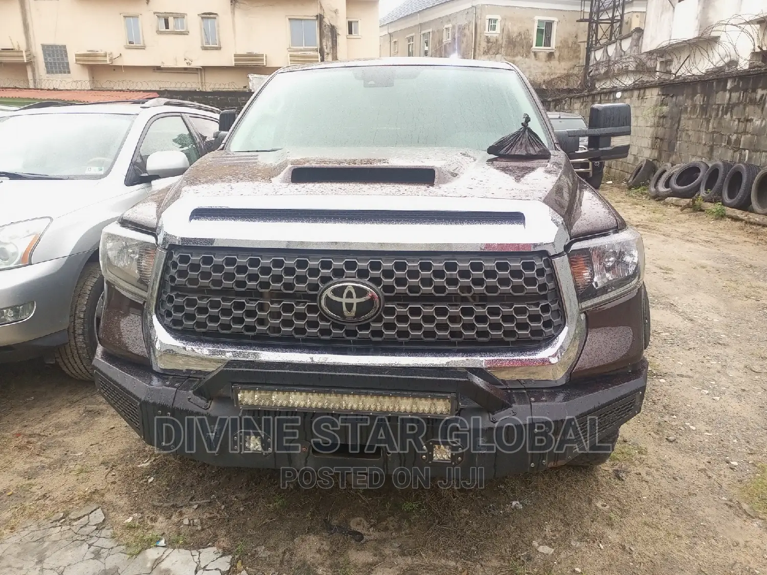 Toyota Tundra Platinum 2022 Brown