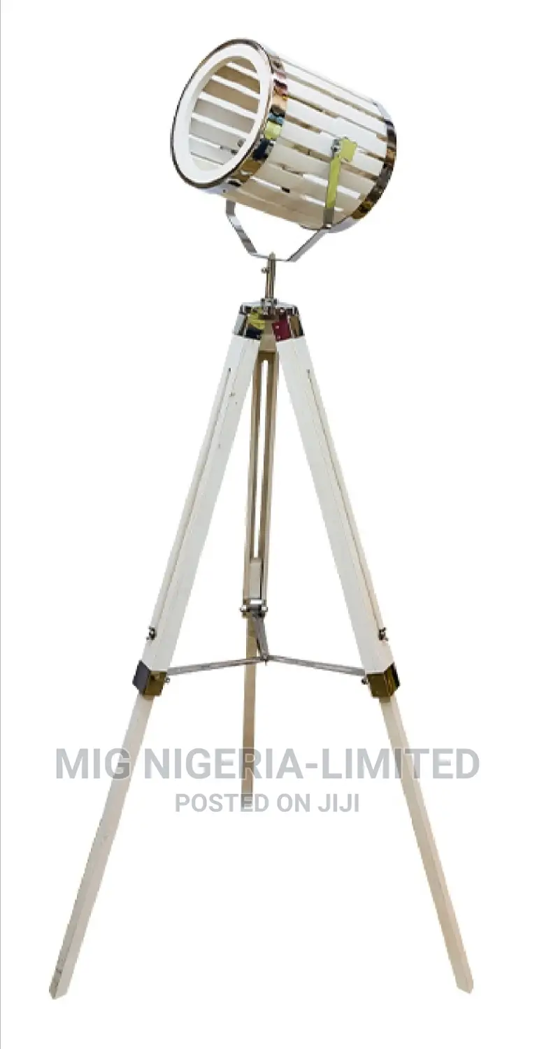 Industrial Tripod Wooden Floor Lamp Home Studio Spot