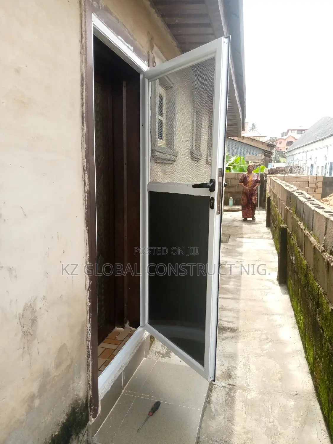 Aluminum Hinge Door Net With Key and Handle