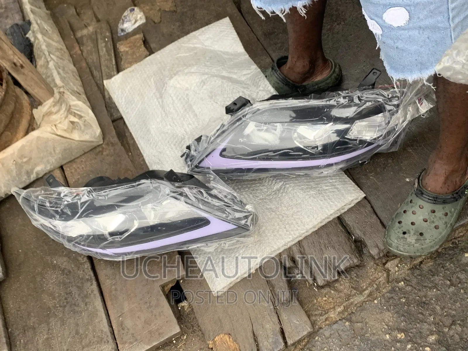 Toyota Camry 2010 Upgrade Light Available