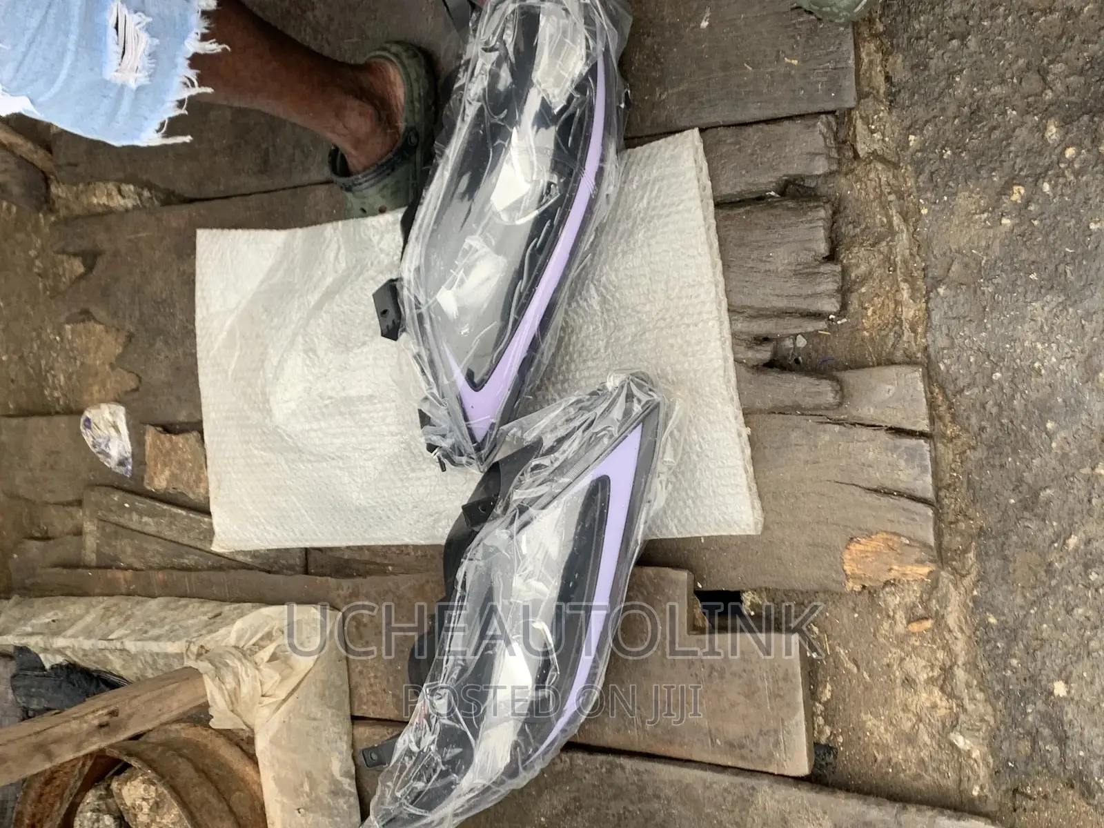 Toyota Camry 2010 Upgrade Light Available