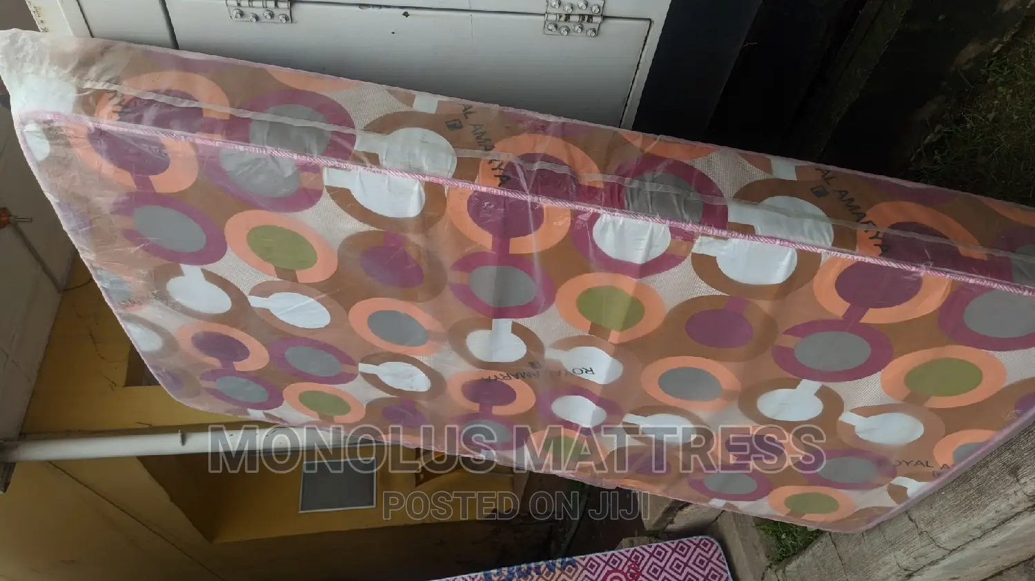 3.5 by 6 by 8 Inches Royal Foam Amarya Mattress