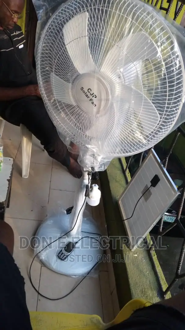Solar Standing Fan 18iches Complete With Panel White