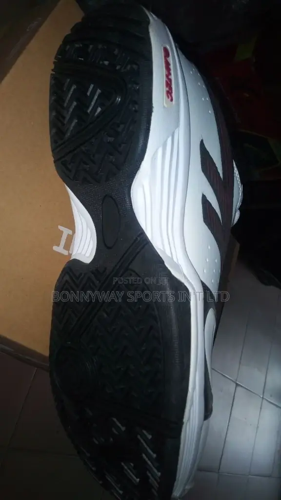 Proffesional Lawntennis Hi-Tec Canvas